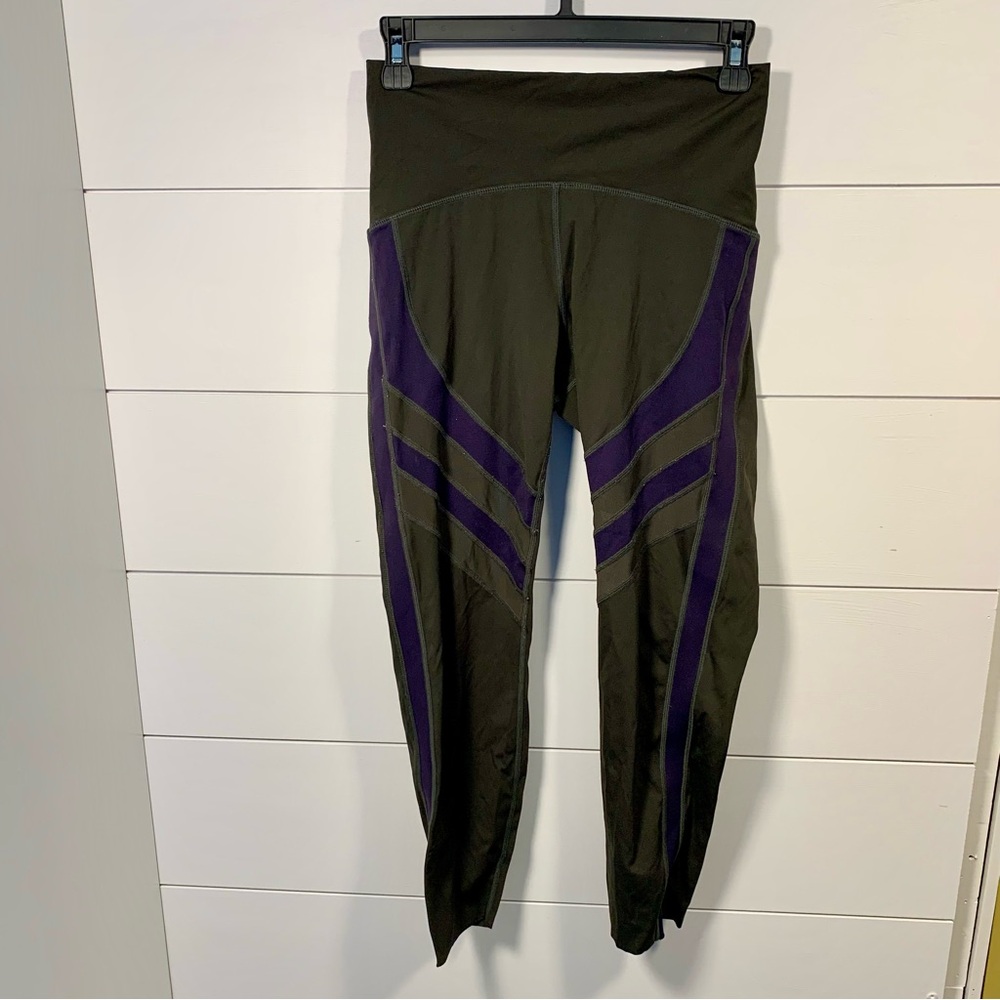 Zyia Active Leggings Women Sz 6-8 Olive Green & Purple 24” Waist Yoga Workout